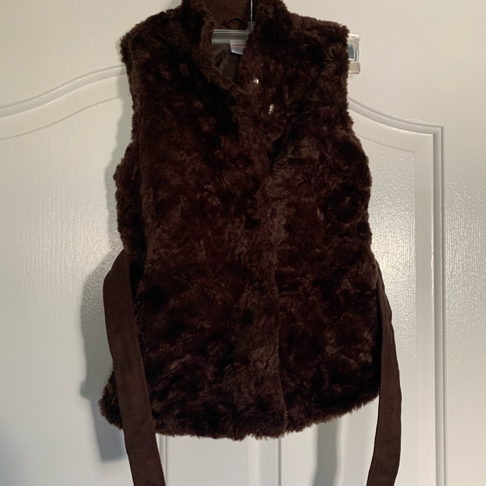 Gymboree Brown girls vest size 7/8